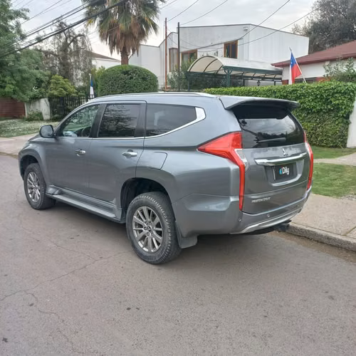 MITSUBISHI MONTERO SPORT AT AÑO 2019 FULL EQUIPO - Imagen 3