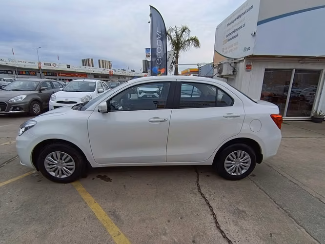 SUZUKI DZIRE 1.2 - Imagen 4