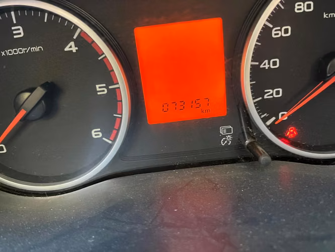 Se vende camioneta 4x4 poco uso - Imagen 2