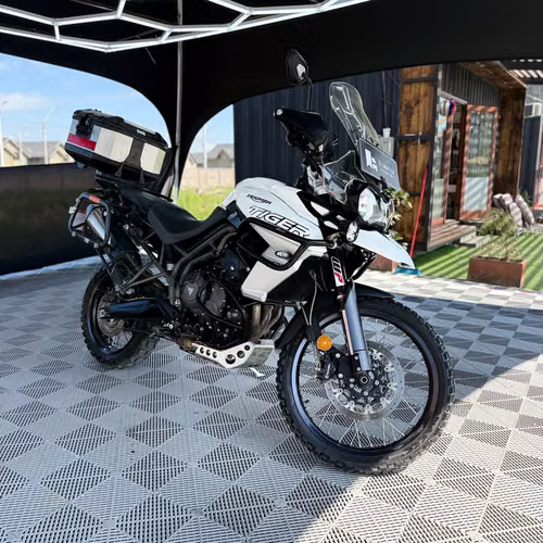 Triumph TIGER 800 XCx (2018) - Imagen 2