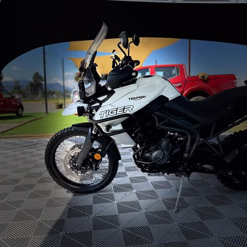 Triumph TIGER 800 XCx (2018) - Imagen 8