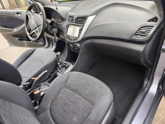 Vendo auto