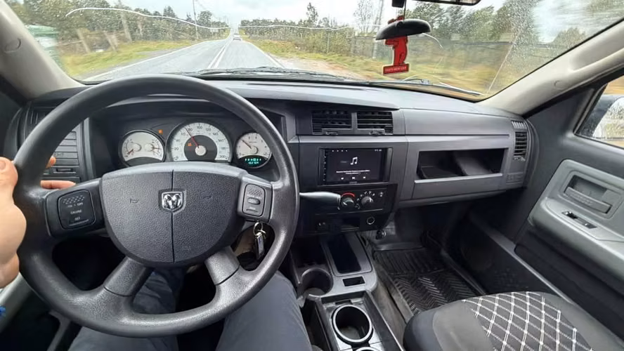 Se vende Dodge Dakota 4x4 - Documentos al día