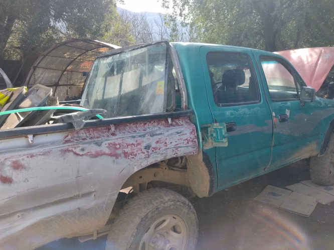 Vendo 4x4 (Toyota 2rz , 3L y Sorento ) y repuestos