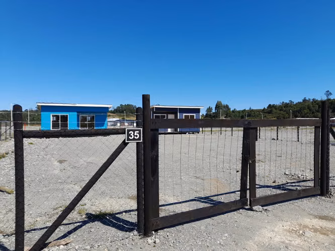 Venta sitio con 2 cabañas - Imagen 7
