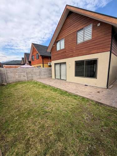 Casa En Arriendo Praderas De Recreo, Machalí