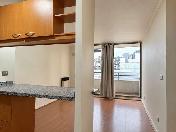 Amplio Depto. 2D-2B Blanco Encalada/ Ejército- Metro Toesca (c/bodega) - Imagen 3