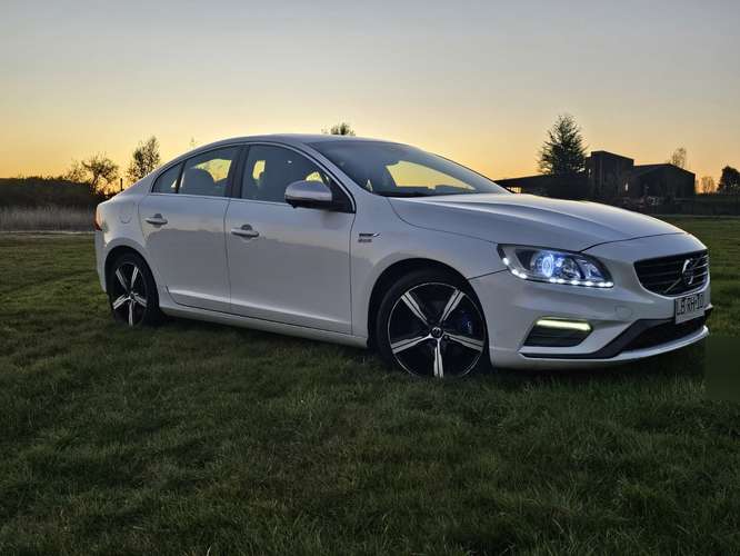  VOLVO S60 T5 R-DESIGN 2019 | SOLO 63.751 KM