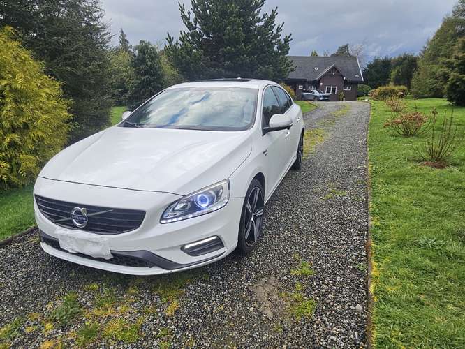 VOLVO S60 T5 R-DESIGN 2019 | SOLO 63.751 KM