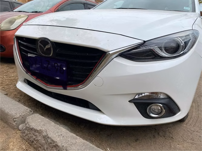 Mazda axela 2015 automatico