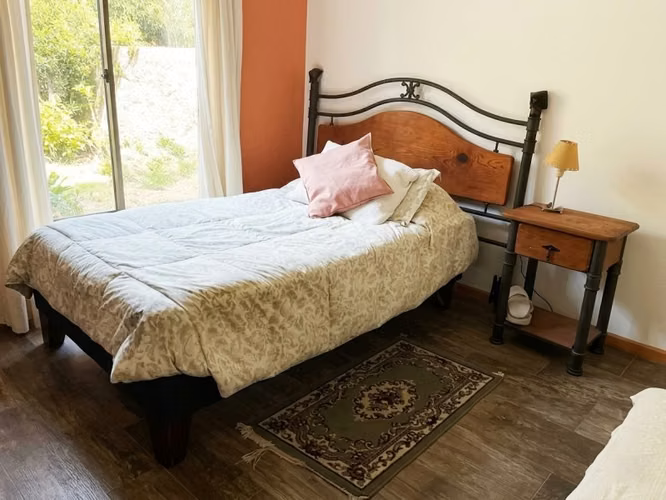 SE VENDE CASA CON TERRENO 5.500 M2 EN CONDOMINIO CASA BLANCA