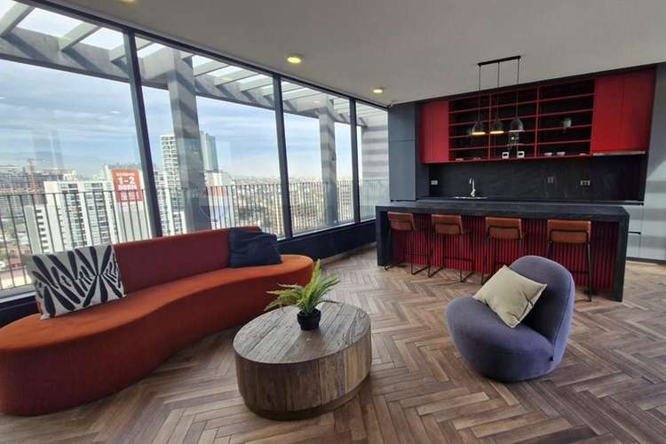 Inversión cerca del metro y mall plaza vespucio - Imagen 7