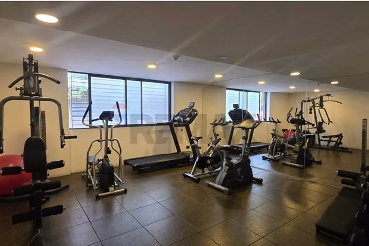 Arriendo 2d/2b + estac. y bodg av. portugal - Imagen 17