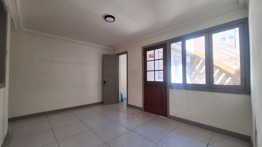 ARRIENDO CASA REMODELADA 3D 2B PATIO BODEGA CARMEN ÑUBLE - Imagen 2