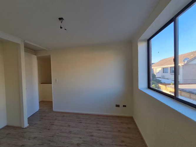 RECIÉN RENOVADA 4 DORMITORIOS 2 BAÑOS, BARRIO TRANQUILO - Imagen 23