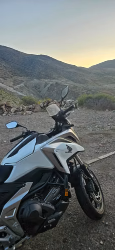 Honda NC750X DCT automática 2022, 2.400 km - Imagen 6