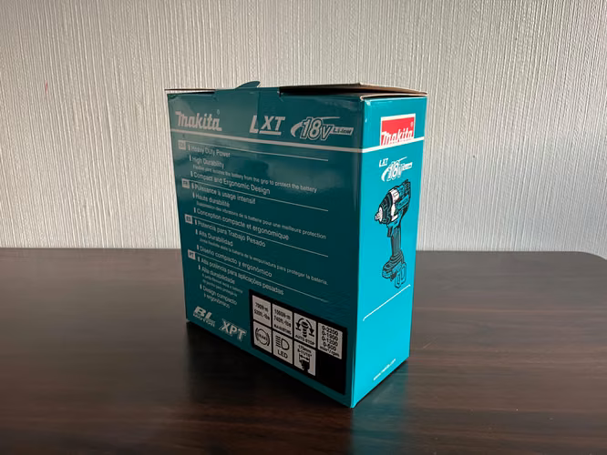 LLAVE DE IMPACTO MAKITA DTW700 18V LXT de 700 Nm