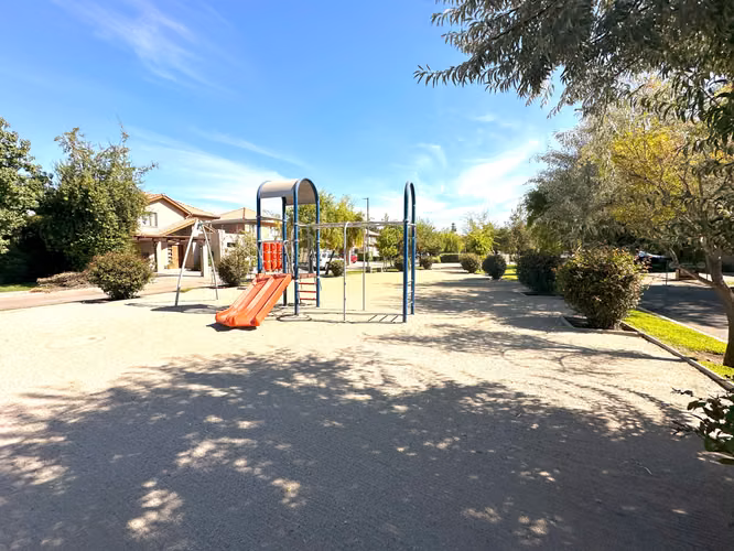 CASA BARRIO EXCLUSIVO EL REMANSO DE CHICUREO - Imagen 25