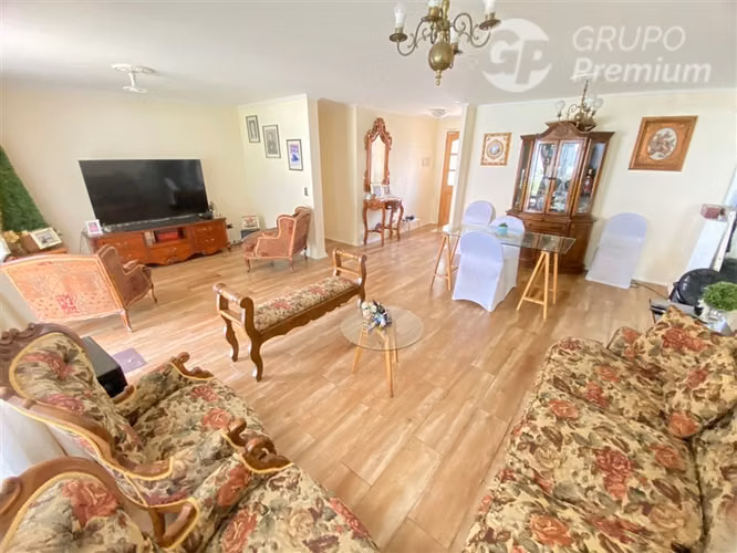 Casa en venta de 4D 2B Piscina en Ayres de Chicureo Colina - Imagen 8