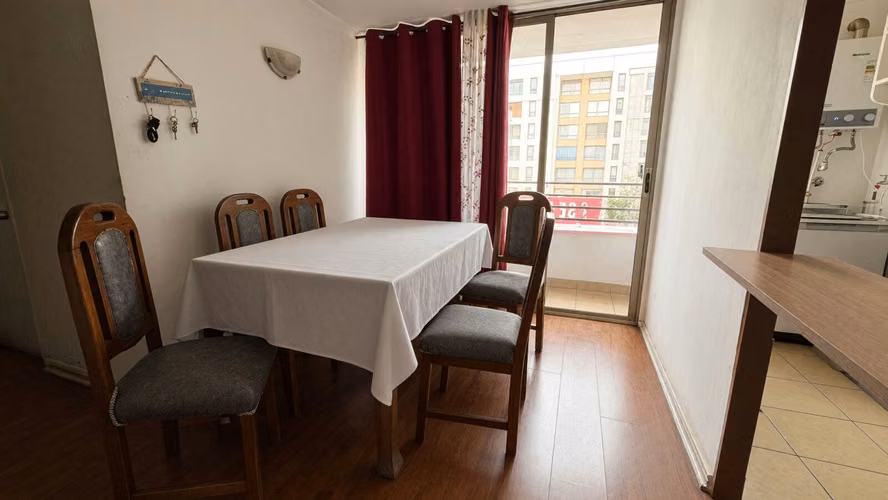 Departamento 3D/2B con suite, balcón y piscina - Metro Hospitales