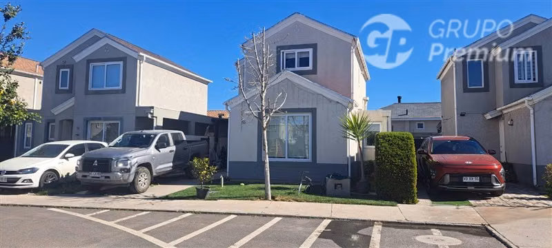 Casa en venta de 3 dorm. en Padre Hurtado