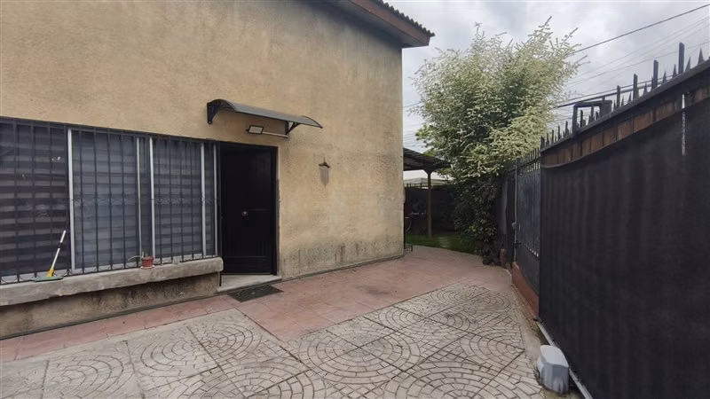 Casa en venta de 3 dorm. en Maipú San José con Huascar