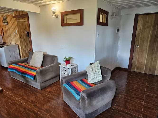 Se arrienda casa de 200 mts con departamento de 35 mt - Imagen 8