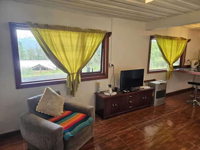 Se arrienda casa de 200 mts con departamento de 35 mt - Imagen 7