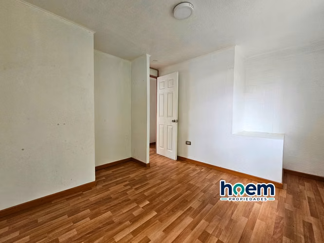 ¡TOTALMENTE REMODELADA! Casa de 4 Dormitorios en Villa Conavicoop - Imagen 13