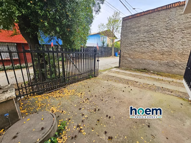 ¡TOTALMENTE REMODELADA! Casa de 4 Dormitorios en Villa Conavicoop - Imagen 3