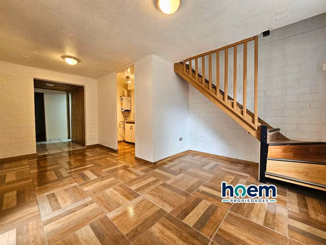 ¡TOTALMENTE REMODELADA! Casa de 4 Dormitorios en Villa Conavicoop - Imagen 4