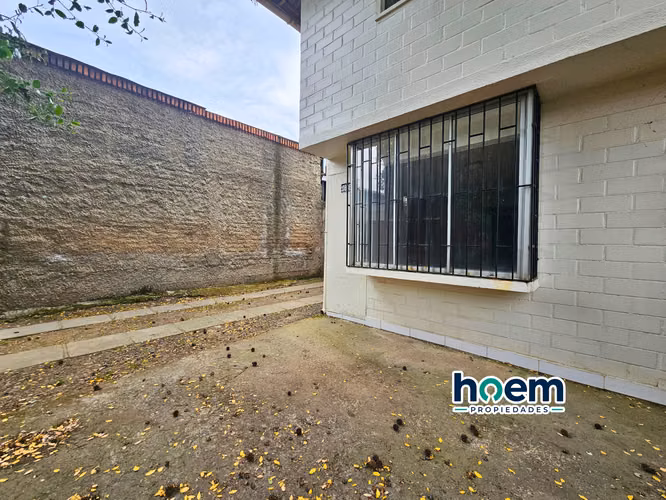 ¡TOTALMENTE REMODELADA! Casa de 4 Dormitorios en Villa Conavicoop - Imagen 2