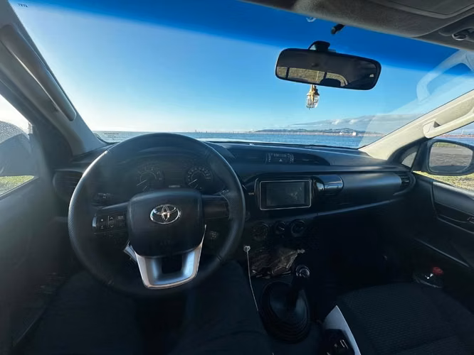 Toyota Hilux - Imagen 4