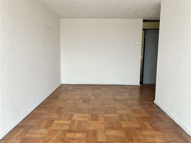 DUPLEX 3D/2B EN VILLA PORTALES, E. CENTRAL - Imagen 8