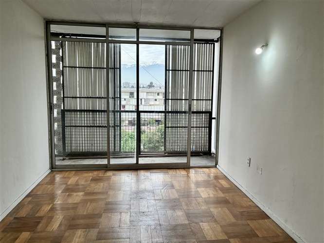 DUPLEX 3D/2B EN VILLA PORTALES, E. CENTRAL - Imagen 7