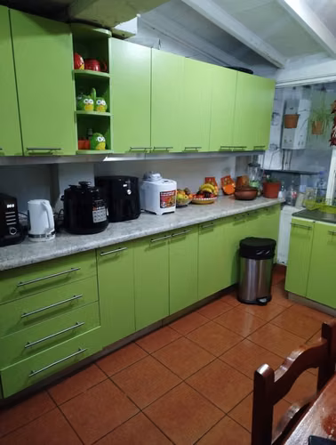 SE VENDE AMPLIA CASA EN ROJAS MAGALLANES - Imagen 7