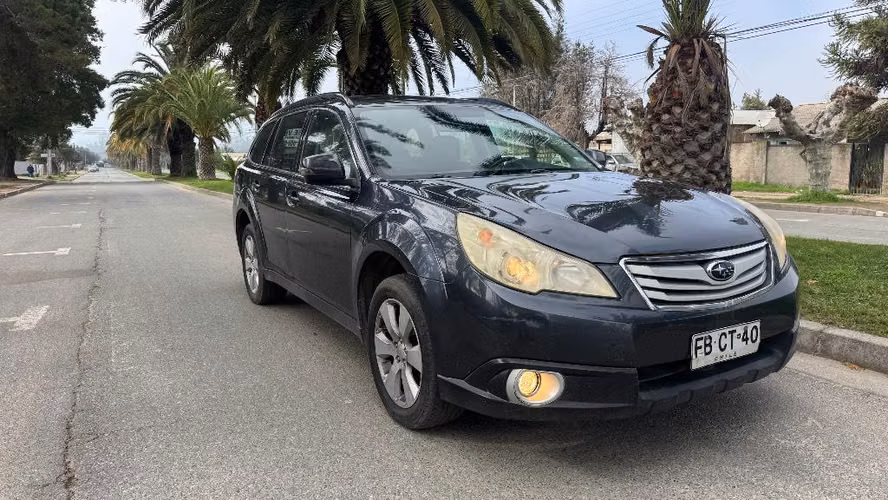 Subaru Outback 2012