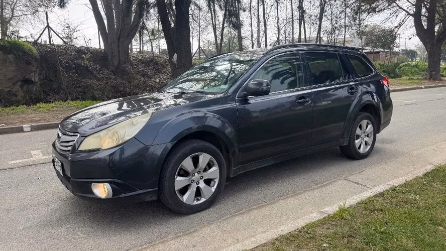 Subaru Outback 2012