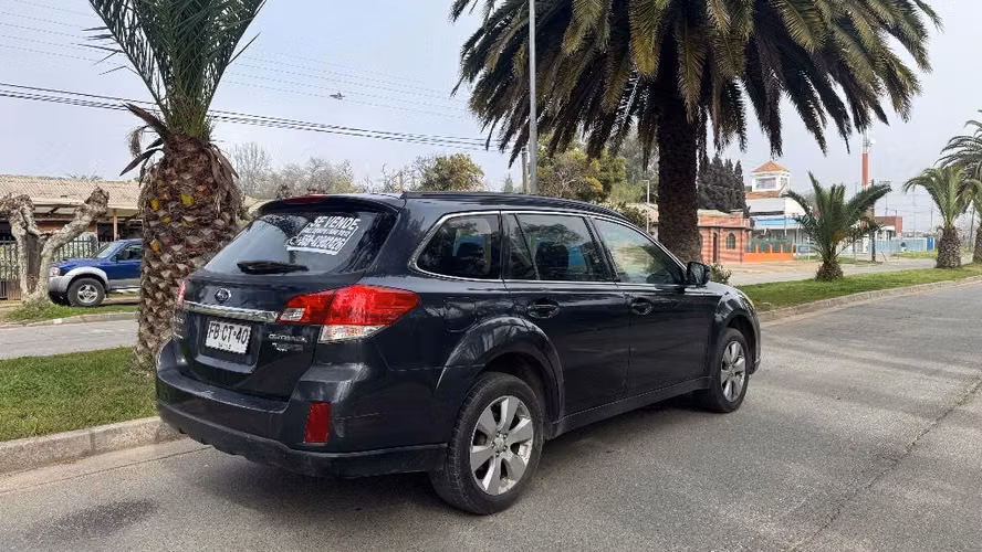 Subaru Outback 2012