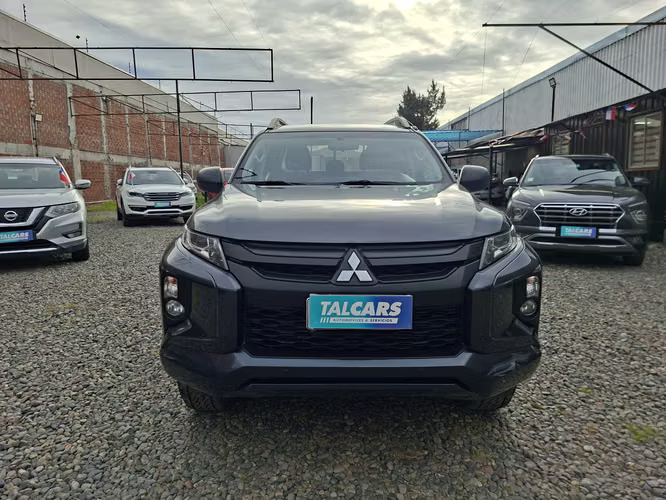 MITSUBISHI L200 WORK CR 4X2 2022 - Imagen 7