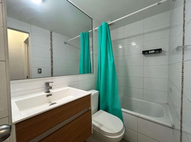 Departamento CUATRO PONIENTE CON FERROCARRIL