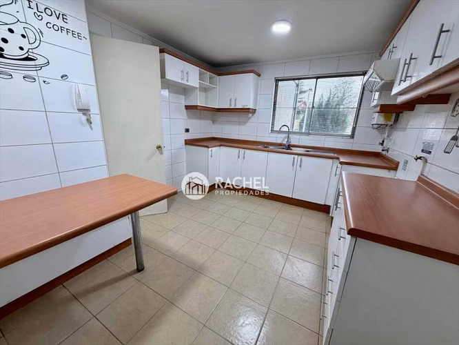 SE ARRIENDA IMPECABLE CASA EN CONDOMINIO ALTOS DEL MAIPO - Imagen 6