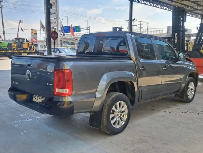 VOLKSWAGEN AMAROK 2023 - Imagen 6