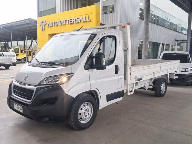 PEUGEOT BOXER 2025