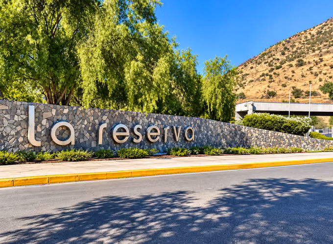 Terrenos en venta condominio altos de la reserva chicureo - Imagen 2
