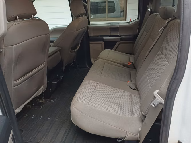 Vendo Ford F150 XLT 5.0 CC 2022 Facturable - Imagen 7