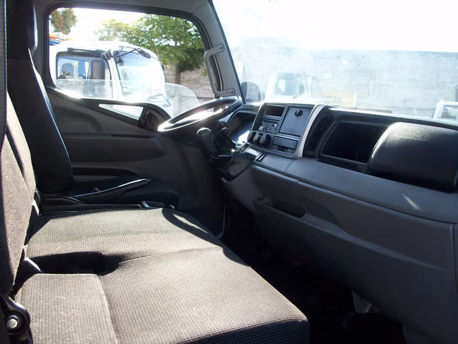 camion mitsubishi canter 915  2019 - Imagen 8