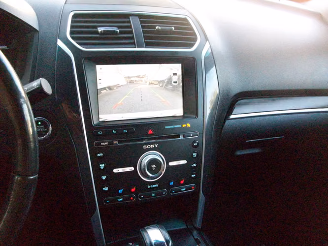 station wagon ford explorer ltd 4x4 2.3 automatico 2018 - Imagen 11