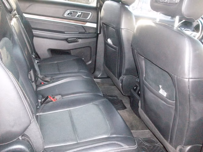 station wagon ford explorer ltd 4x4 2.3 automatico 2018 - Imagen 7