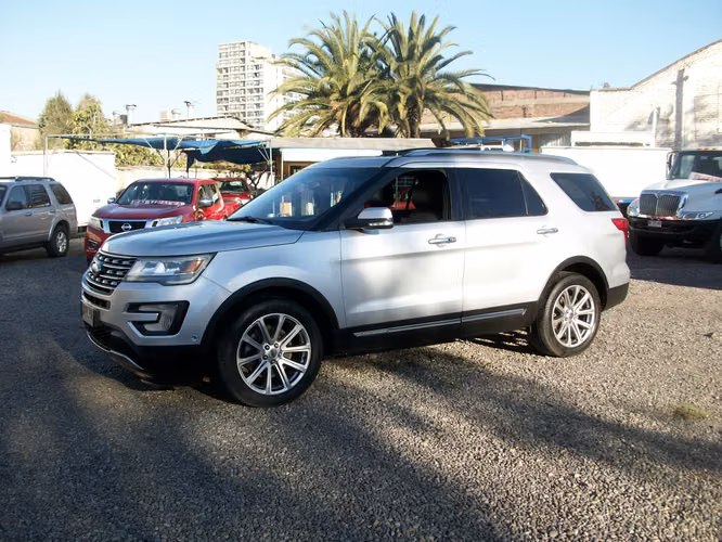 station wagon ford explorer ltd 4x4 2.3 automatico 2018 - Imagen 3